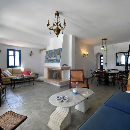 Elsa Villa Andiparo