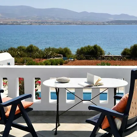 Elsa Antiparos